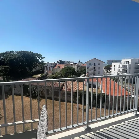 Bel Neuf Avec Terrasses A 250m De La Plage, Parking Et Ascenseur - Fr-1-539-70 * Руайян