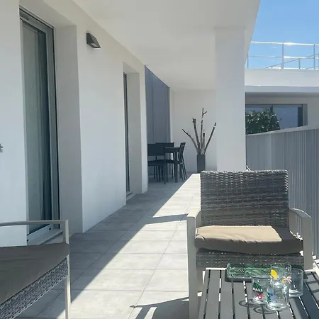 Bel Neuf Avec Terrasses A 250m De La Plage, Parking Et Ascenseur - Fr-1-539-70